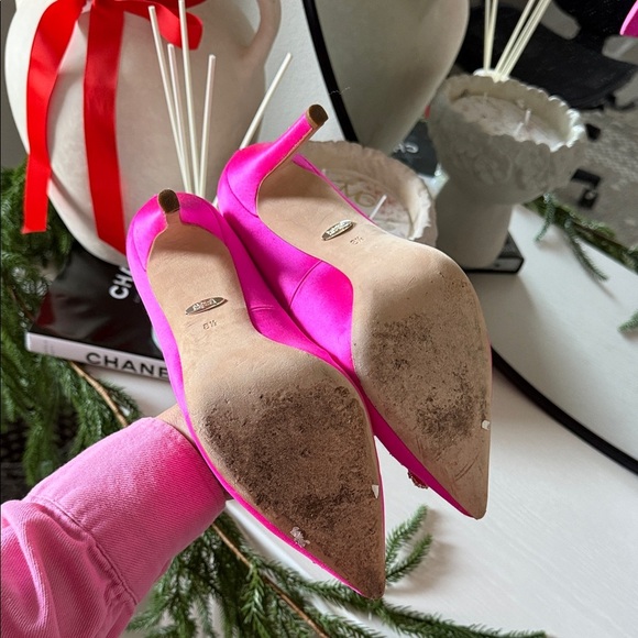 Badgley Mischka Fuchsia Heels with Sparkling Buckle - Picture 8 of 8